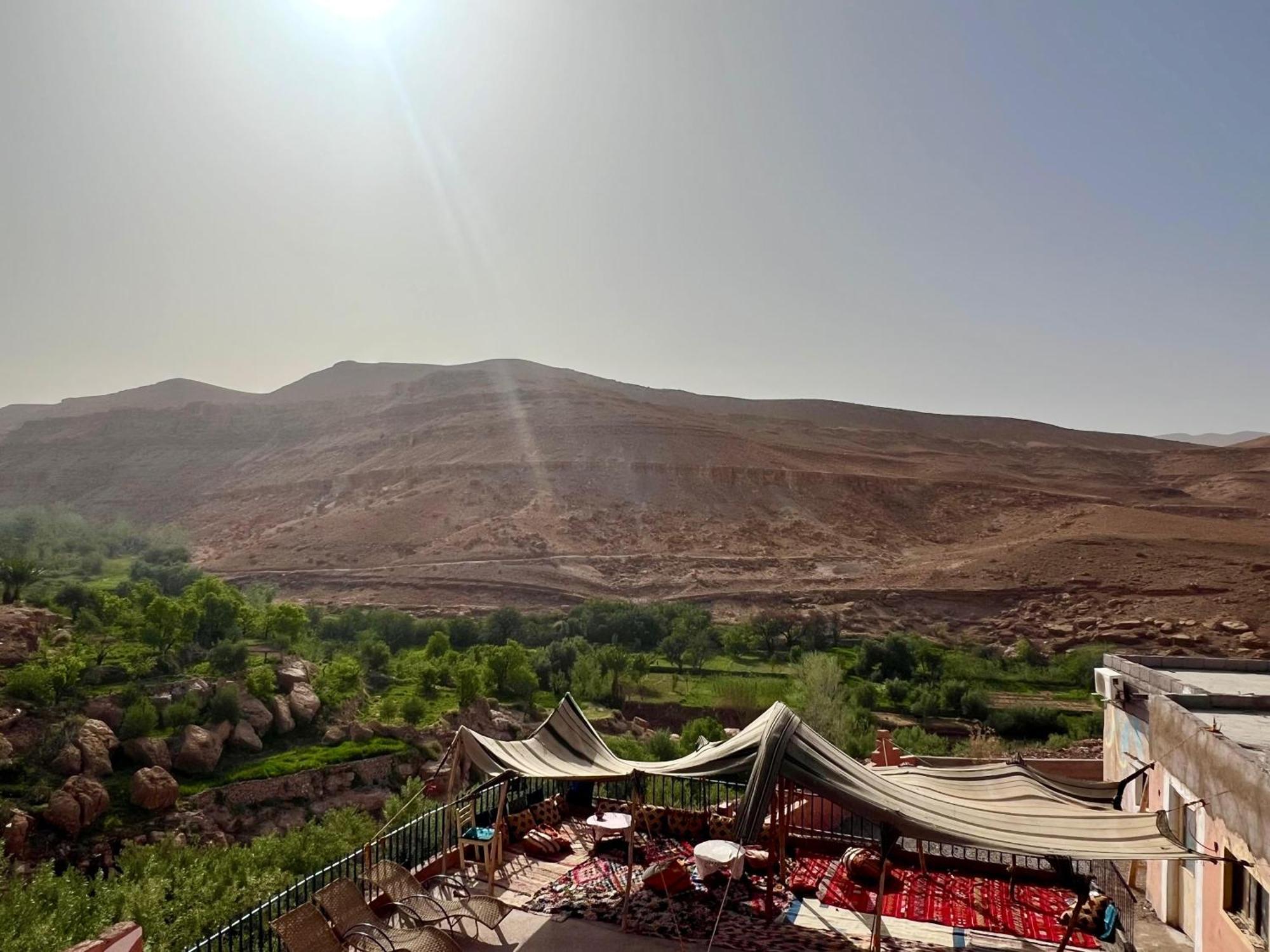 Hotel Familiale Les Grotte Aït Benhaddou Exterior photo